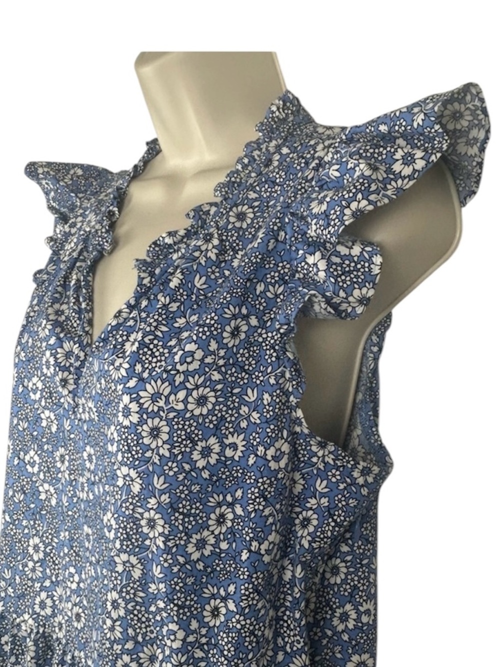 J. Crew blue and white floral v-neck ruffle sleeve cotton maxi dress, XL - Picture 6 of 11